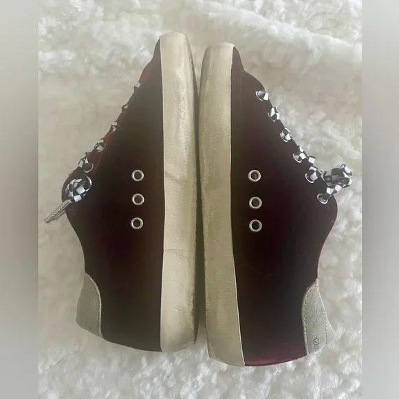 Ltd Edition Golden Goose Superstars - Picture 4 of 14